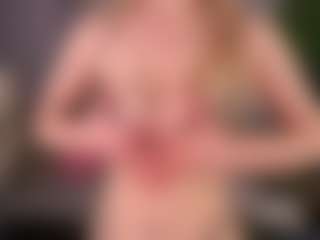LylaYeess's Live Sex Cam Show