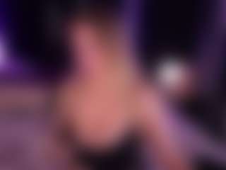 Cam Show en direct de LylaYeess
