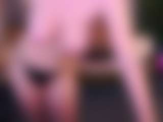 LylaYeess's Live Sex Cam Show