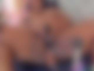Live cam show with AdaBennett - Black Amateur on AdultVida.com