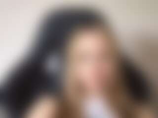 Live cam show with ClaireSpecial - Innocent on AdultVida.com