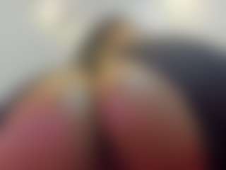 Live cam show with KendraChavez - Erotic Dance on eurowanks.com