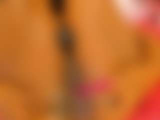Live cam show with KendraChavez - Living Room on Camsoda