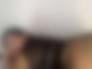 Live cam show with Alice Jones milf - Middle Aged on Camsoda