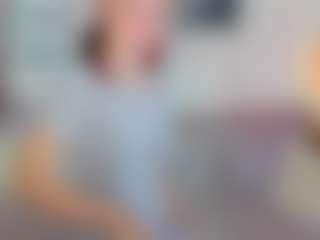 Live cam show with CreamyLissa - Red Hair on Camiplay Live