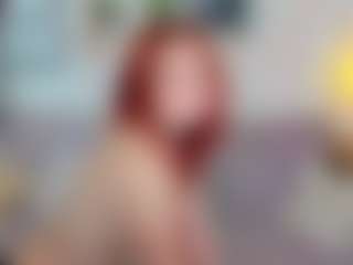 Live cam show with CreamyLissa - Blowjob on liverealitysex.com