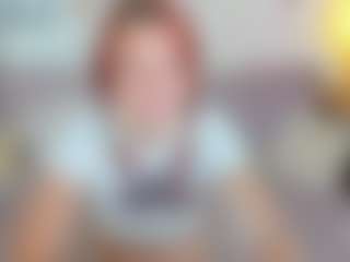 Live cam show with CreamyLissa - Strip Red Hair on Fling VIP Chat