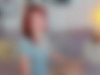 Live cam show with CreamyLissa - Strip Red Hair on Hubzter Live