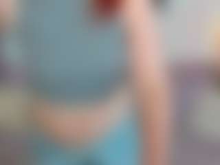 Live cam show with CreamyLissa - Asshole on StripNow