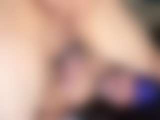 Live cam show with Lorenzo Long - Bald on Camsoda