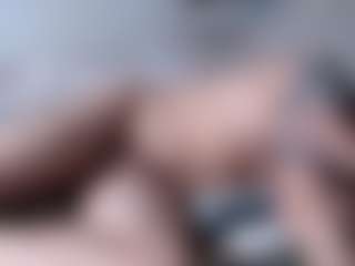 Live cam show with Lorenzo Long - Bald on Camsoda