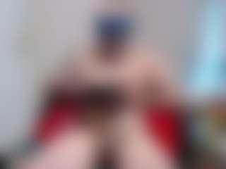 Live cam show with Lorenzo Long - Bald on liverealitysex.com