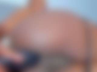 Live cam show with Coco-Kiiss - Ebony on CamSodaAdn | colombia
