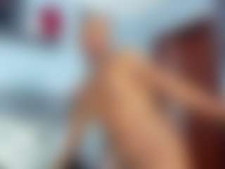 Live cam show with Coco-Kiiss - Dominant on Camsoda