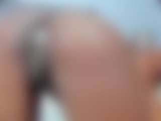 Live cam show with Coco-Kiiss - Dominant on parknlotfishbdy