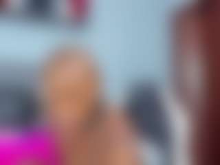 Live cam show with Coco-Kiiss - Latex on fapnchat