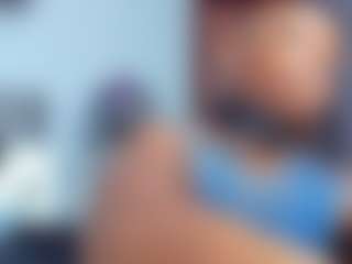 Live cam show with Coco-Kiiss - Ebony on Uber Horny | colombia