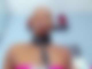Live cam show with Coco-Kiiss - Creamy on Camsoda
