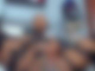 Live cam show with Coco-Kiiss - Latex on CamSodaAdn