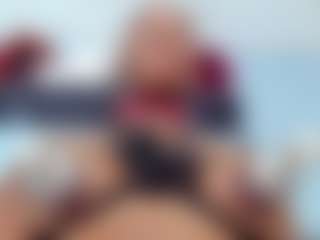Live cam show with Coco-Kiiss - Creamy on sexylive.show