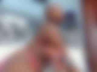 Live cam show with Coco-Kiiss - Nipple Piercings on Milfs Live
