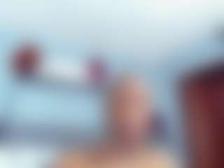 Live cam show with Coco-Kiiss - Dominant on Streamer API