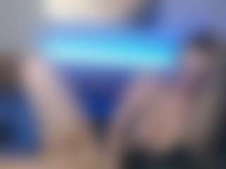 Live cam show with BonnieBotox - Dildo on liverealitysex.com