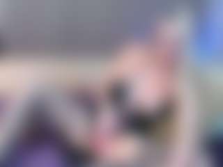 Live cam show with BonnieBotox - Blonde Hair Middle Aged on makecum.org