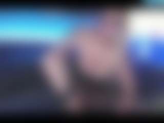 Live cam show with BonnieBotox - Granny on Cam Slut
