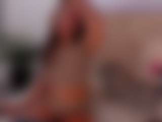 Nia-Benson's Live Sex Cam Show