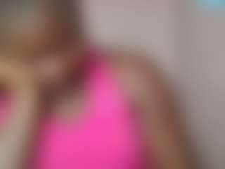Live cam show with smiley - Pleasure on Camsoda