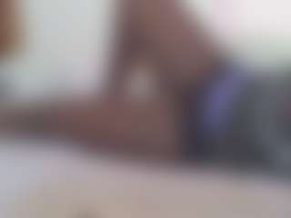 Live cam show with smiley - Fullynaked on madthumbs