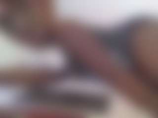 Live cam show with smiley - Ebony on xfollow cams | kenya