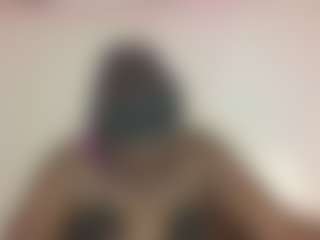 Live cam show with smiley - Ebony on xDating | kenya