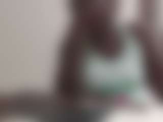Live cam show with smiley - Fullynaked on Camiplay Live