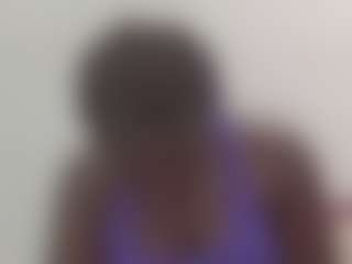 Live cam show with smiley - Cute on xplaylive.com