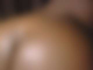 Live cam show with sexyebonygoddess - Bedroom on studioflirtlive.com