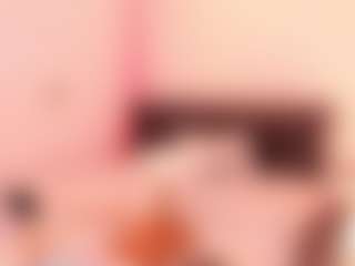 Live cam show with Alessia - Public Mature on hrnylive.com