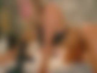 Live cam show with SweetMeggan - Anal on xDating