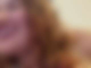 SweetMeggan's Live Sex Cam Show