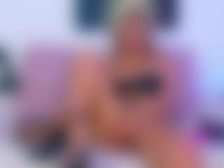 SweetMeggan's Live Sex Cam Show