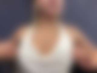 SweetMeggan's Live Sex Cam Show