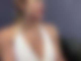 SweetMeggan's Live Sex Cam Show