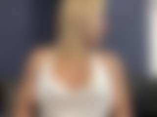 SweetMeggan's Live Sex Cam Show