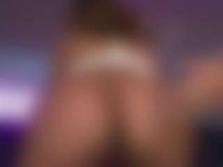 SweetMeggan's Live Sex Cam Show