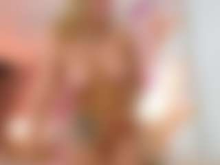 SweetMeggan's Live Sex Cam Show