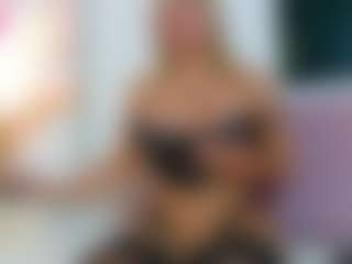 SweetMeggan's Live Sex Cam Show