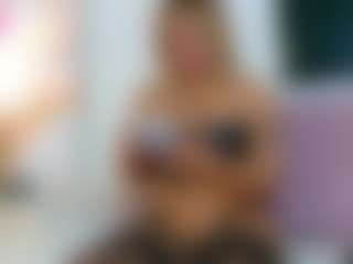 SweetMeggan's Live Sex Cam Show