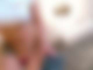 Live cam show with SweetMeggan - Drinking on CSO-WL