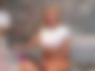 SweetMeggan's Live Sex Cam Show